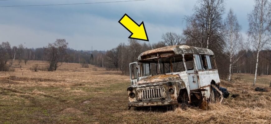 Отец с сыном нашли заброшенный автобус, войдя внутрь они потеряли дар речи!